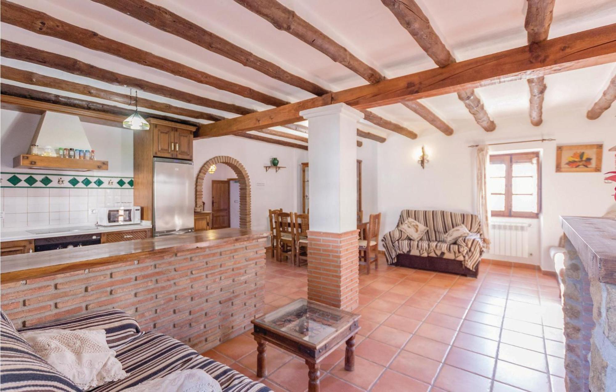 8 Bedroom Lovely Home In Iznájar Екстериор снимка